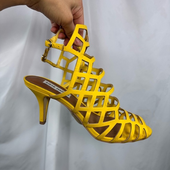 Steve Madden yellow caged heels size 8.5 - Picture 2 of 9
